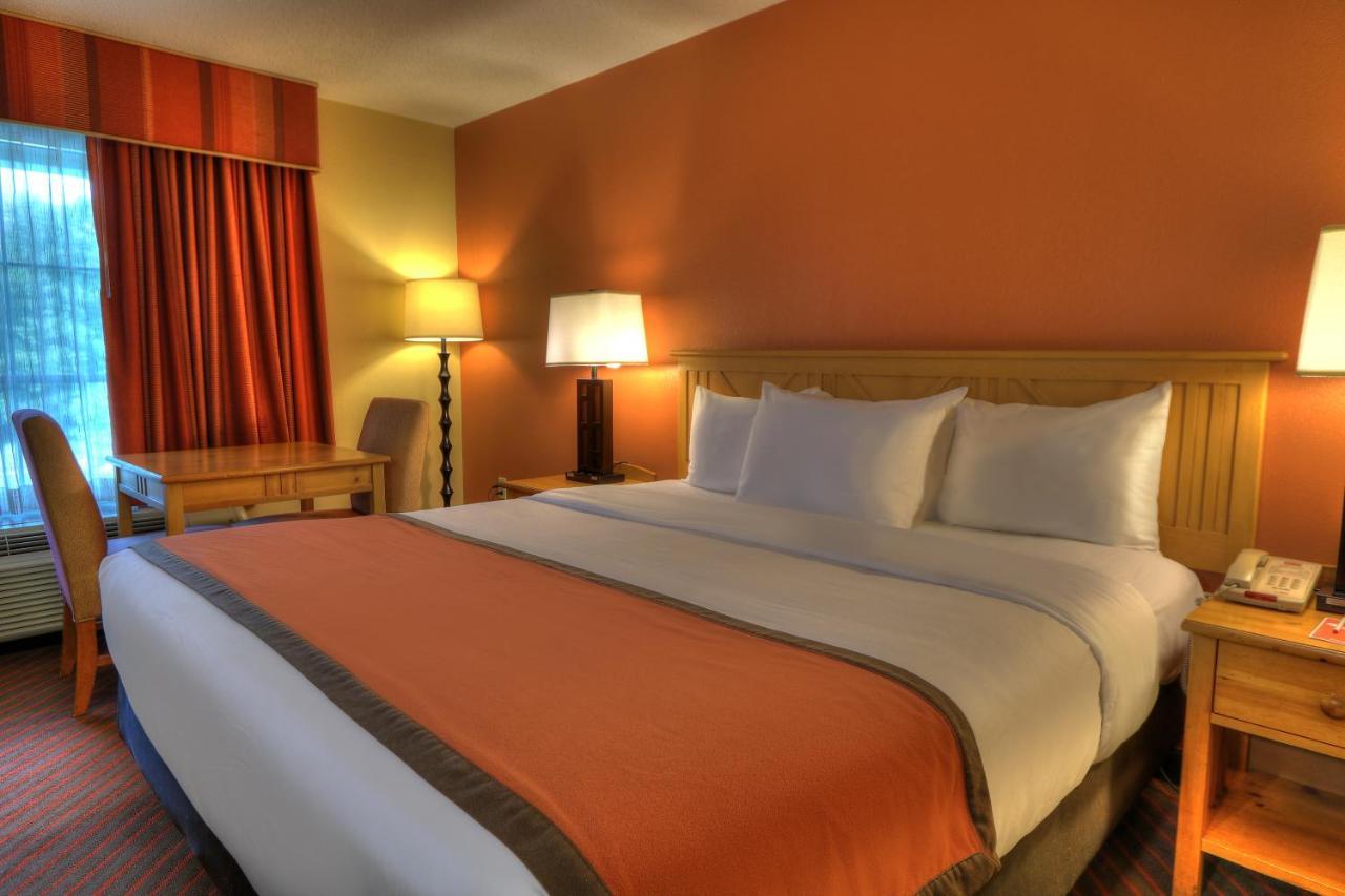 Econo Lodge Pigeon Forge Riverside Buitenkant foto
