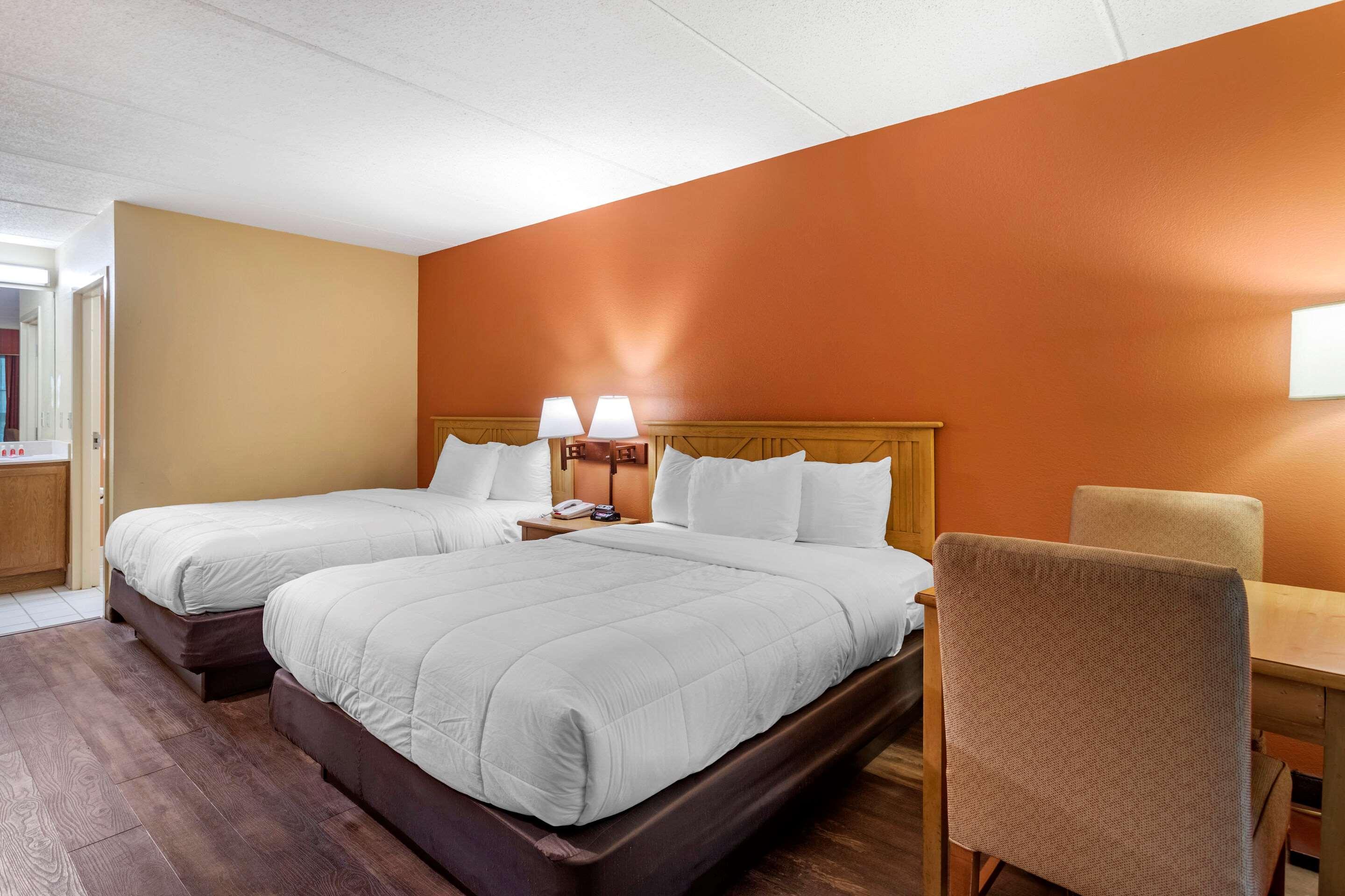 Econo Lodge Pigeon Forge Riverside Buitenkant foto