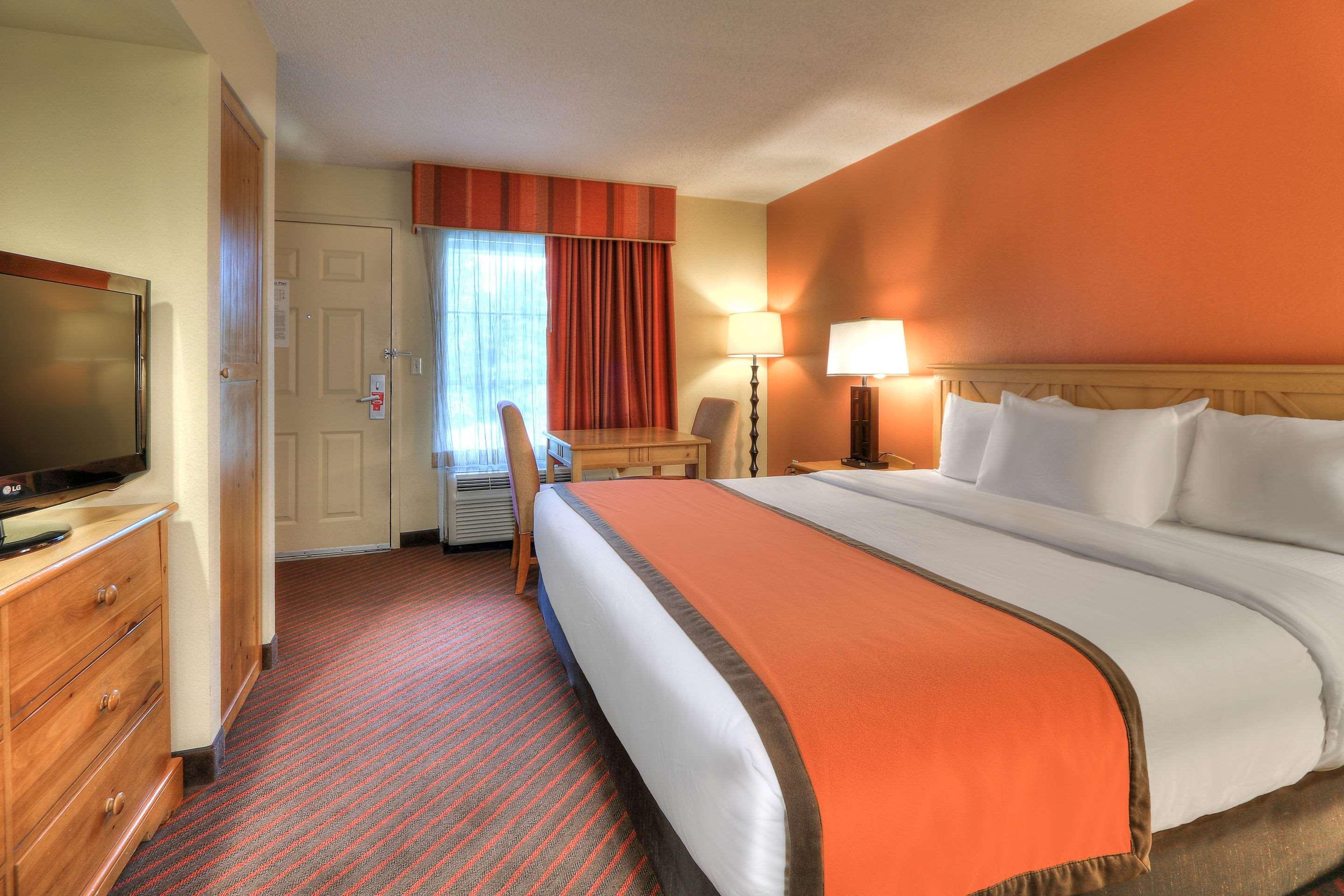 Econo Lodge Pigeon Forge Riverside Buitenkant foto
