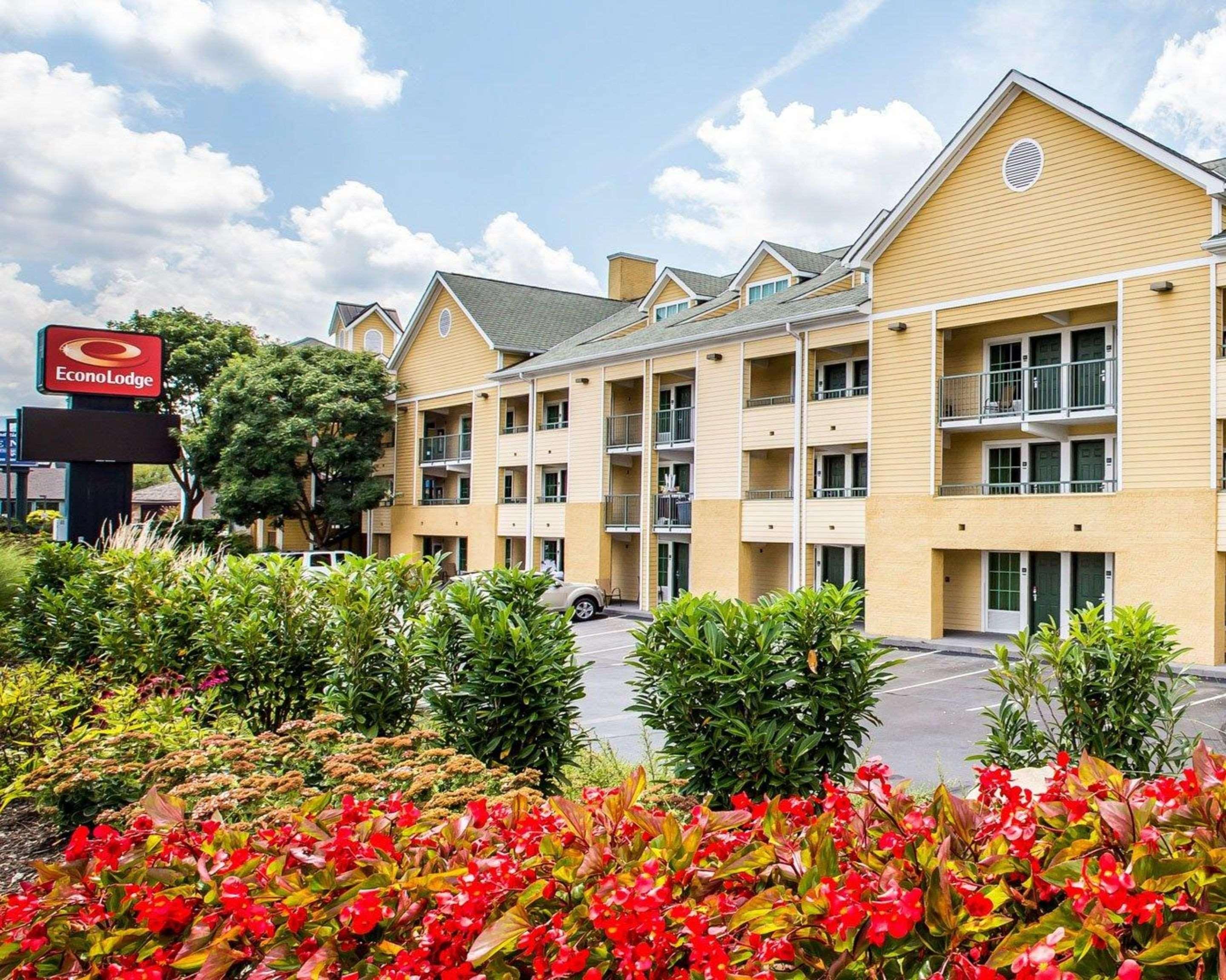Econo Lodge Pigeon Forge Riverside Buitenkant foto