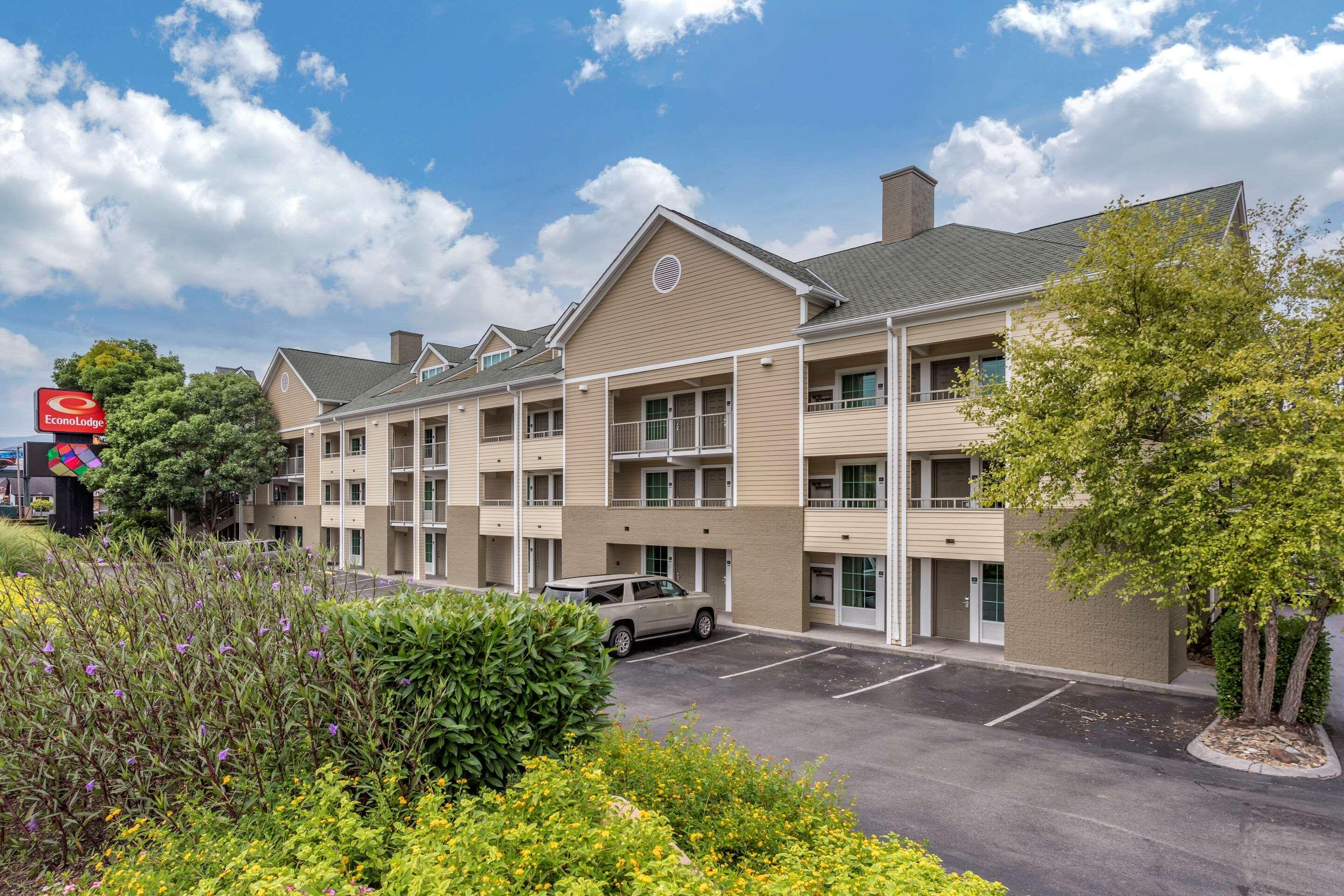 Econo Lodge Pigeon Forge Riverside Buitenkant foto