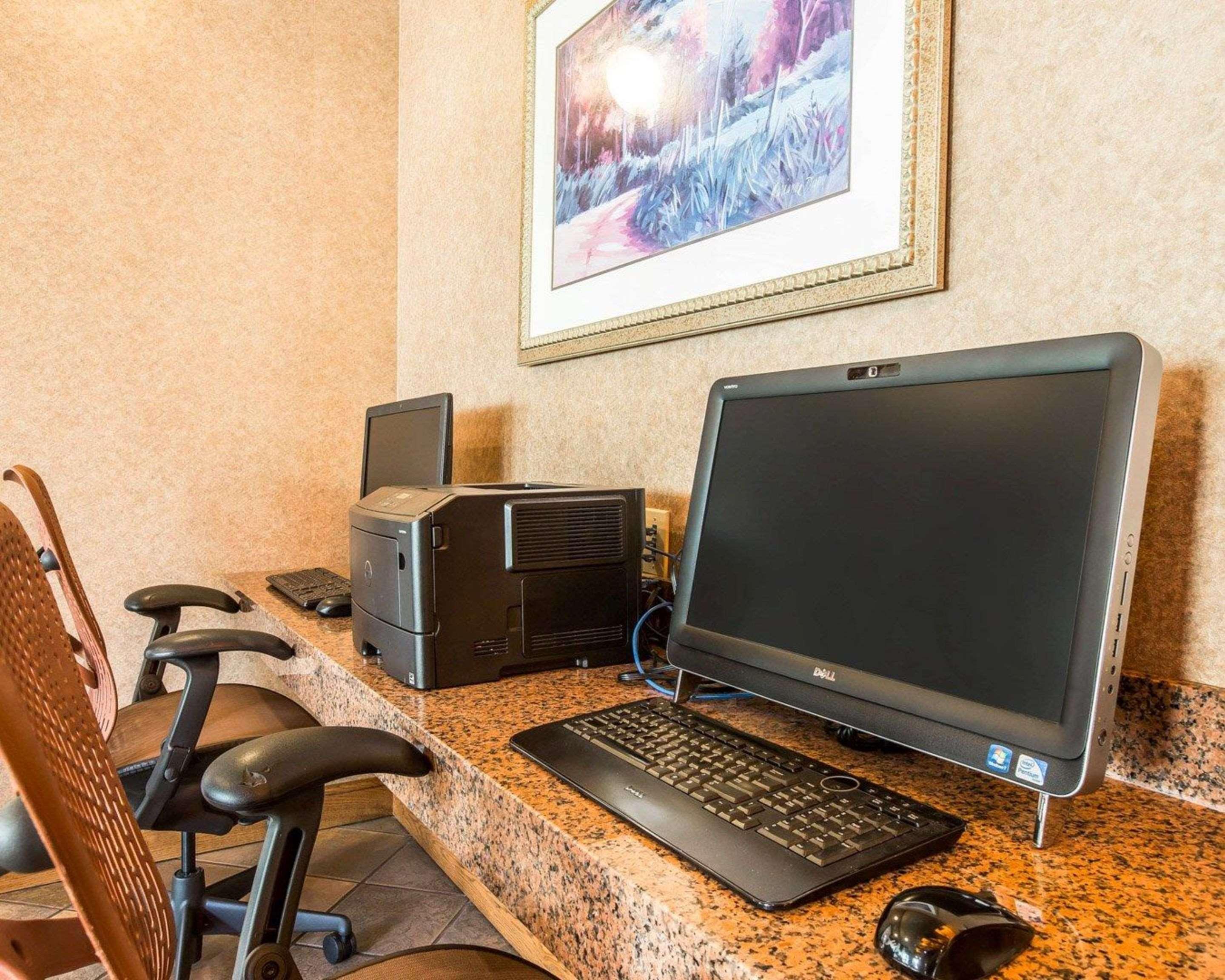 Econo Lodge Pigeon Forge Riverside Buitenkant foto